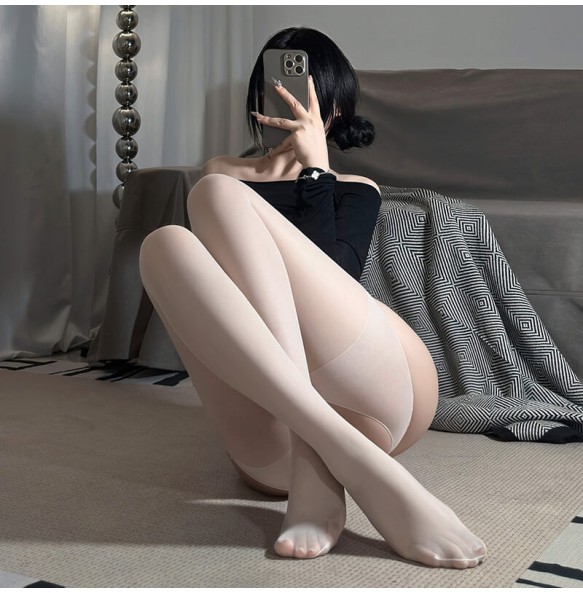 FEE ET MOI - X-Cross Hollow-Out Crotchless Stocking (White)